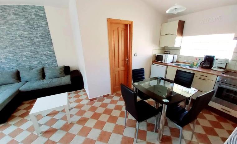 Mediterran Apartman Залакарос Екстериор снимка