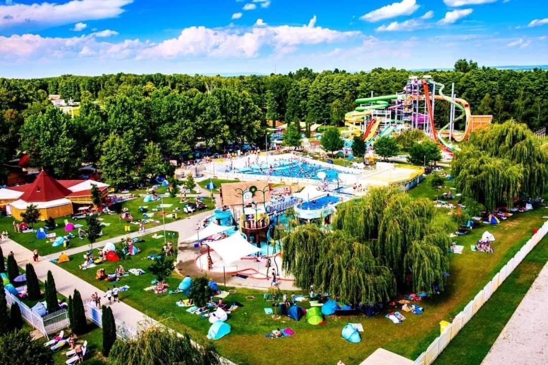 Mediterran Apartman Залакарос Екстериор снимка